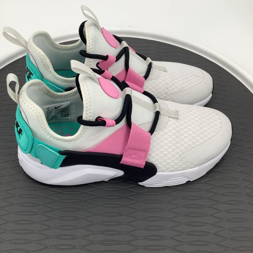 Nike Air Huarache City Low Women's Size 6